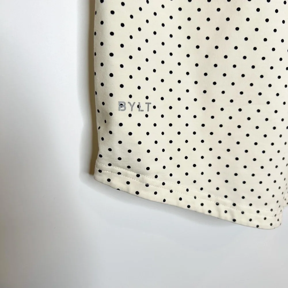Bylt Top Dotted Drop-Cut LUX T-Shirt V Neck Short Sleeve Dotted Pattern - Picture 5 of 7